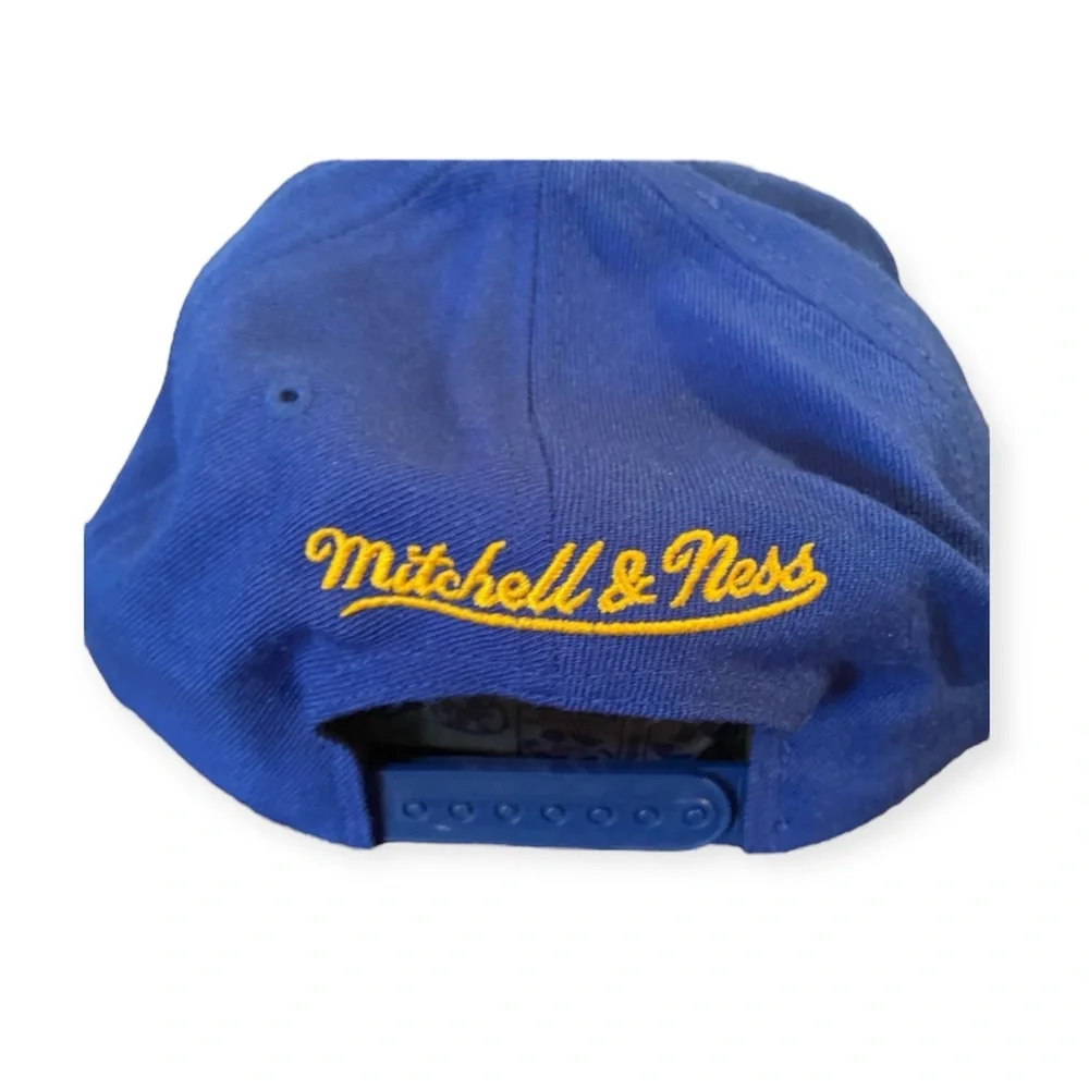 NewMitchell & Ness NBA Golden Gate Warriors Ball Adjustable Cap